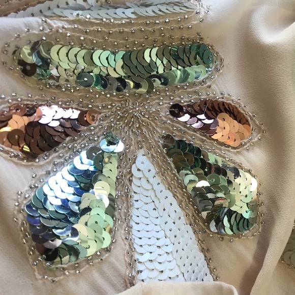 Beautiful Cream Mermaid Sequin Mini Cocktail Dress - Picture 2 of 9